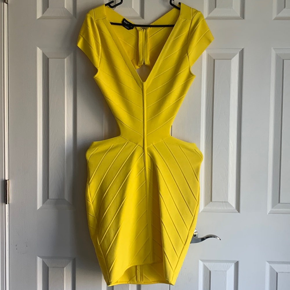 Bebe dress